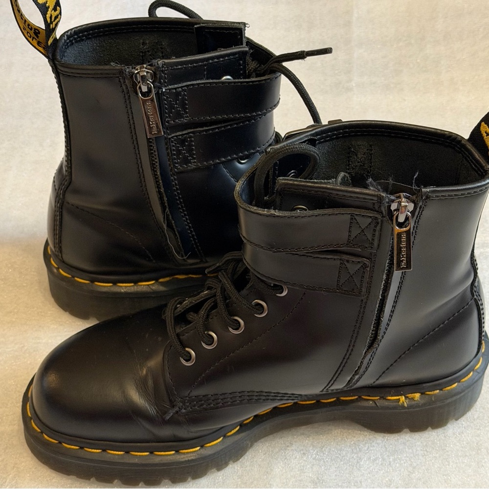 Dr. Martens 1460 Smooth Leather Black Leather Double-Buckle Lace-Up Boots - Picture 9 of 11